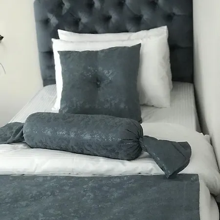 Aparthotel Aysa *